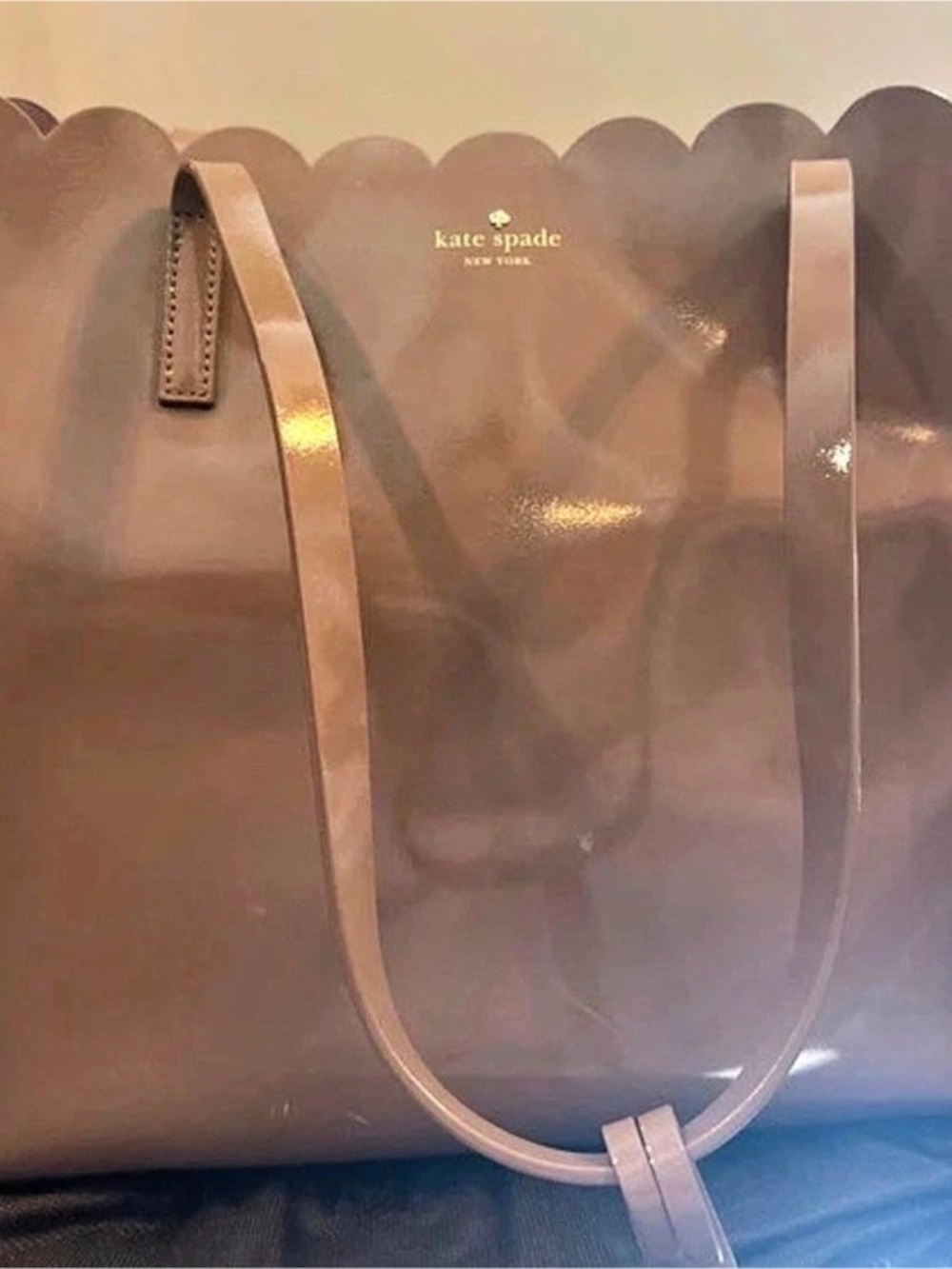 Kate Spade Lily Avenue Carrigan Tote Patent Leather Scalloped Tote